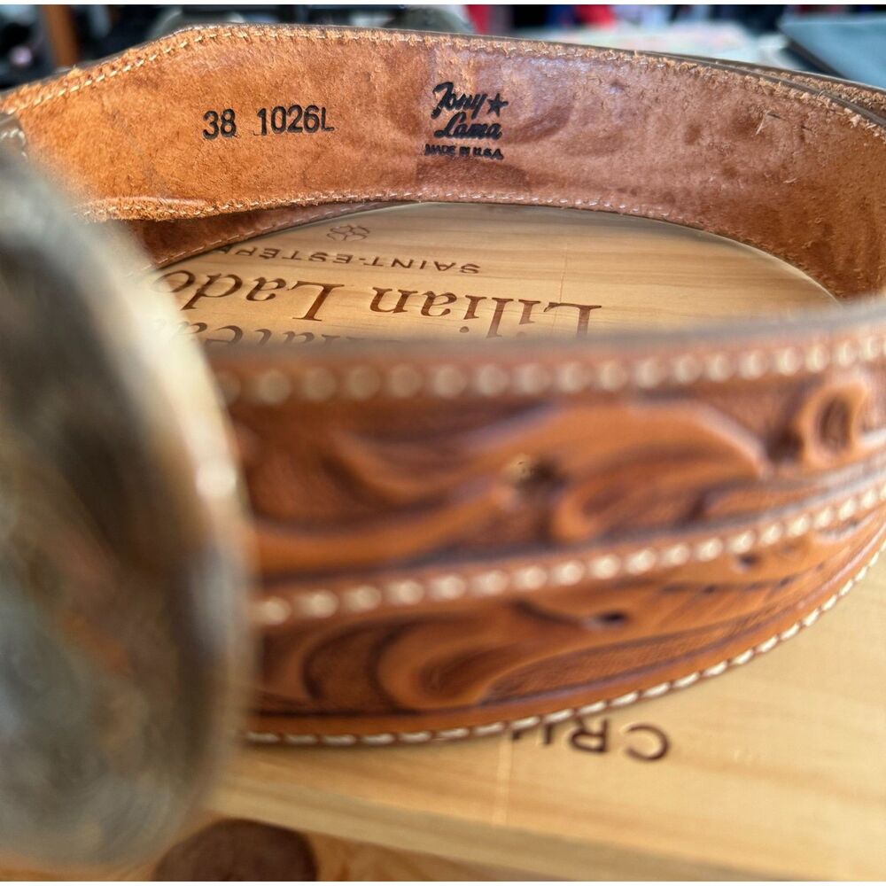 VTG Tony Lama 100% Leather Tooled Saddle Brown Western Belt SZ 38 Made in USA - Picture 2 of 9